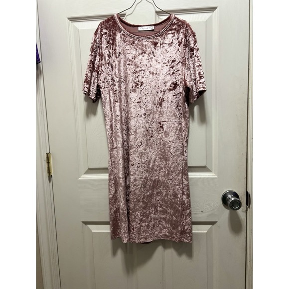 R. Vivimos Dresses & Skirts - R. Vivimos Crushed Velvet Tunic Dress Short Sleeve Pink Women's Size M